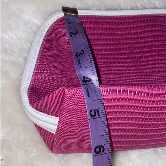 Lancôme pink croc pink leather  makeup bag - Picture 4 of 9